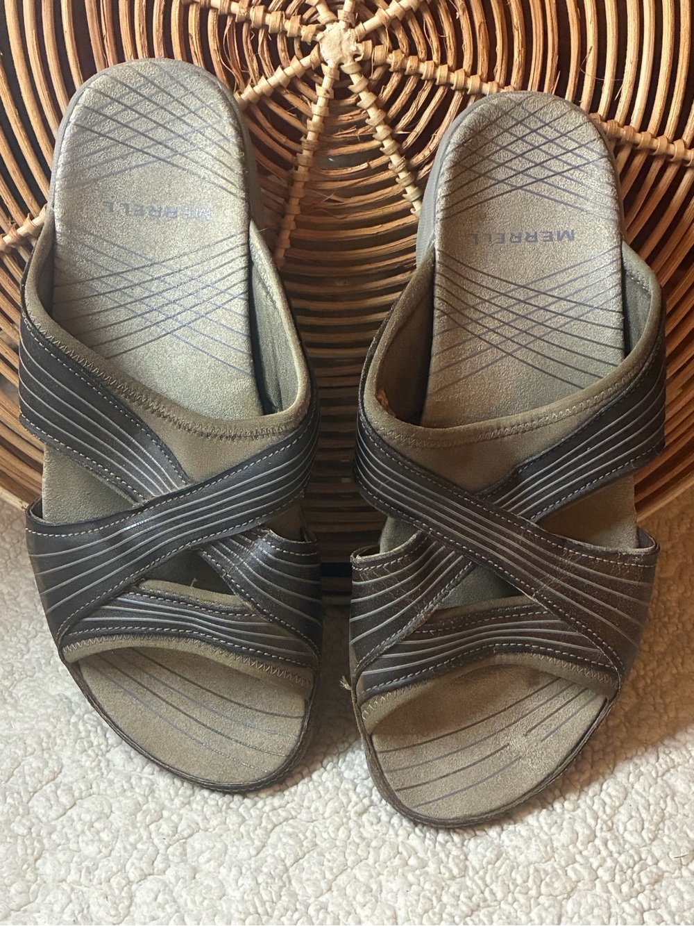 Merrell Women’s Slide Sandals Size 8 Gray Comfort Cushioned Casual
